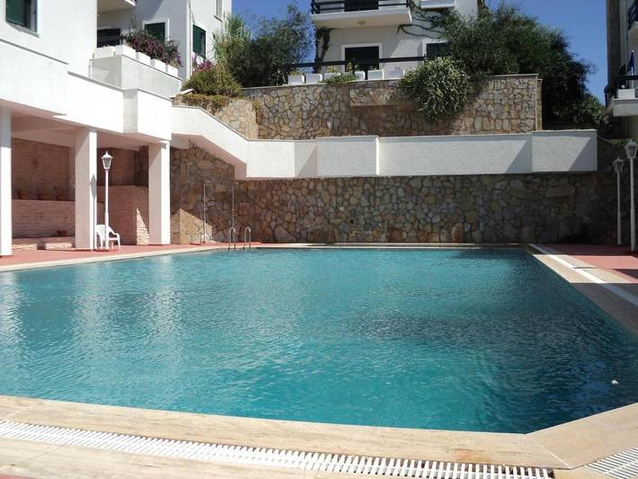Location de vacances pour 5 personnes, avec jardin ainsi que piscine et vue, animaux acceptés dans Ildir - 2