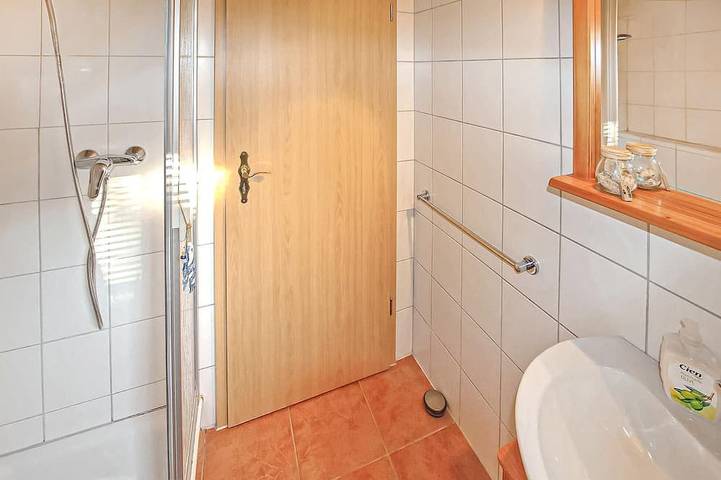 Ferienhaus für 4 Personen, mit Terrasse und Sauna in Waren (Müritz) - 4