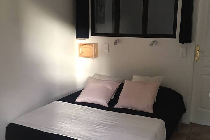 Ferienwohnung für 4 Personen, mit Pool und Garten sowie Terrasse in Montagnac-Montpezat - 3