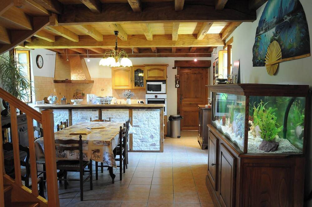 Charming cottage in Montaigu-de-Quercy, Tarn-et-Garonne
