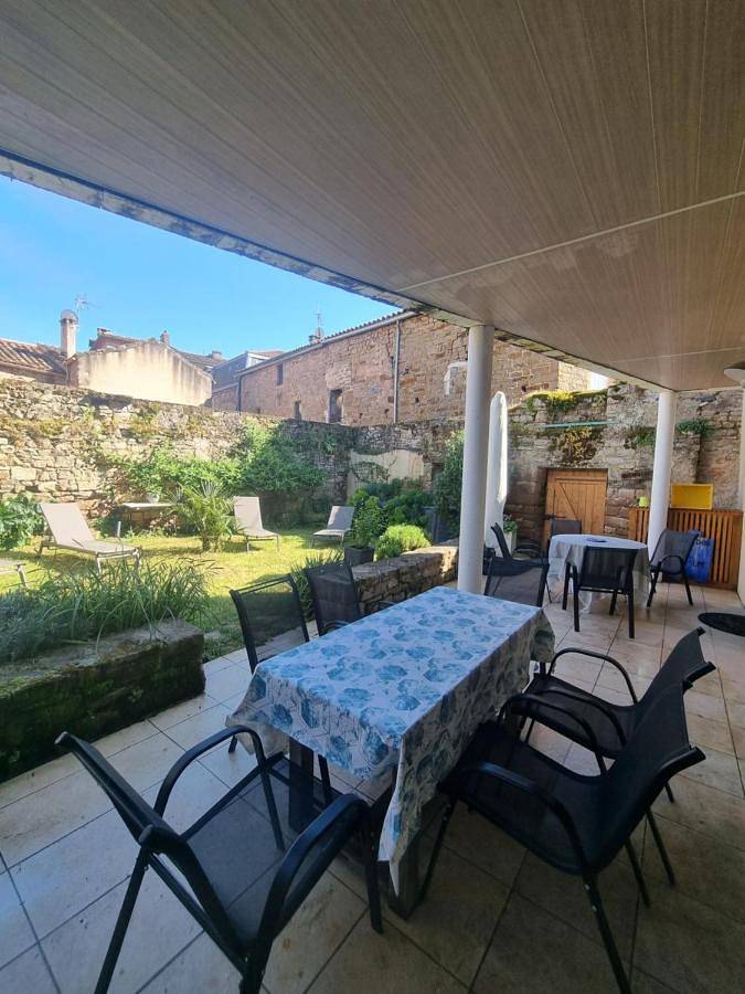 Location de vacances pour 10 personnes, avec jardin à Monestiés - 4