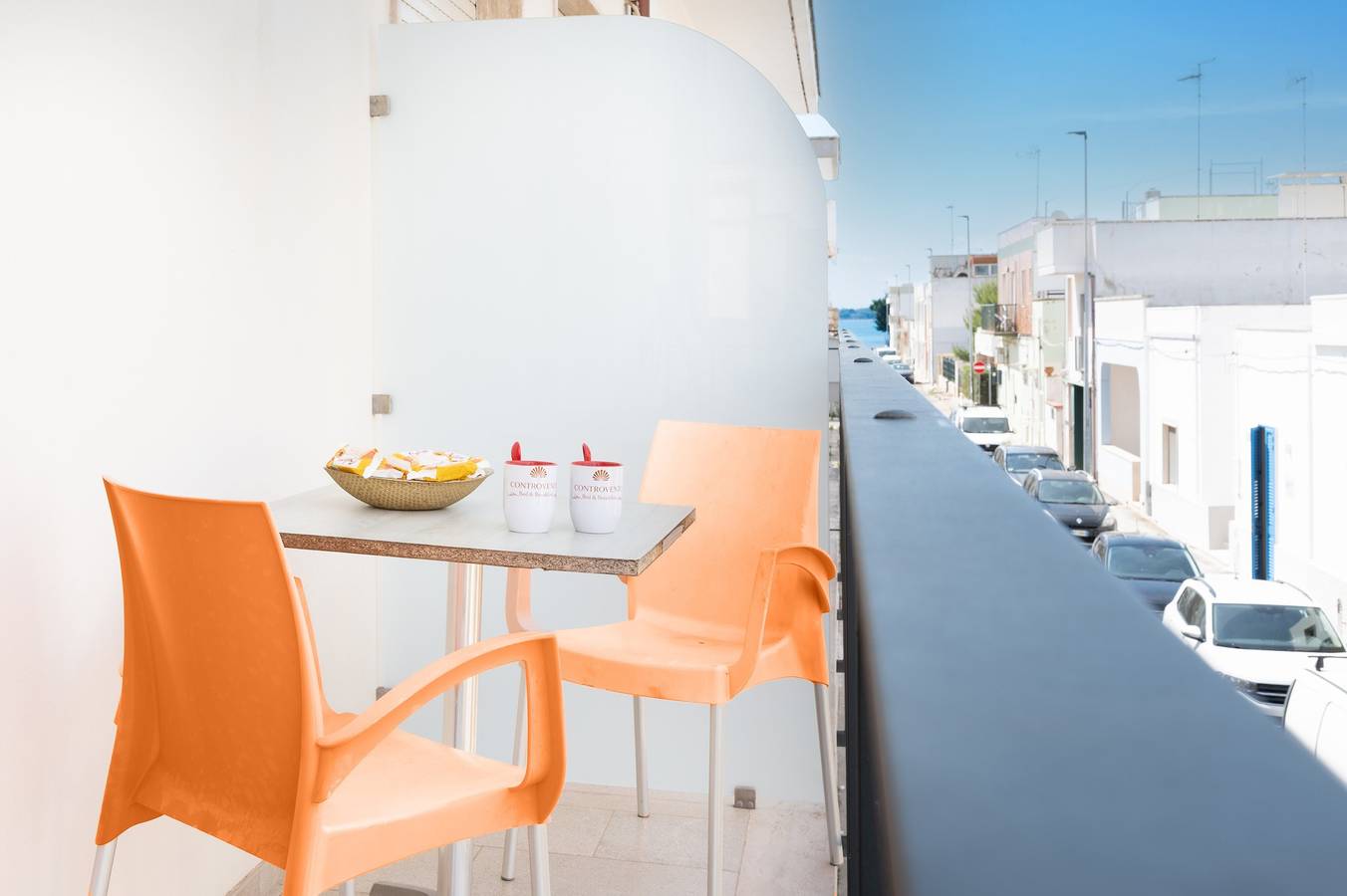 Doppelzimmer mit privatem Balkon und Meerblick in Porto Cesareo, Golf von Tarent