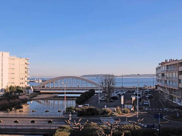 Ferielejlighed for 7 personer, med pool og terrasse, børnevenlig i Sainte-Maxime