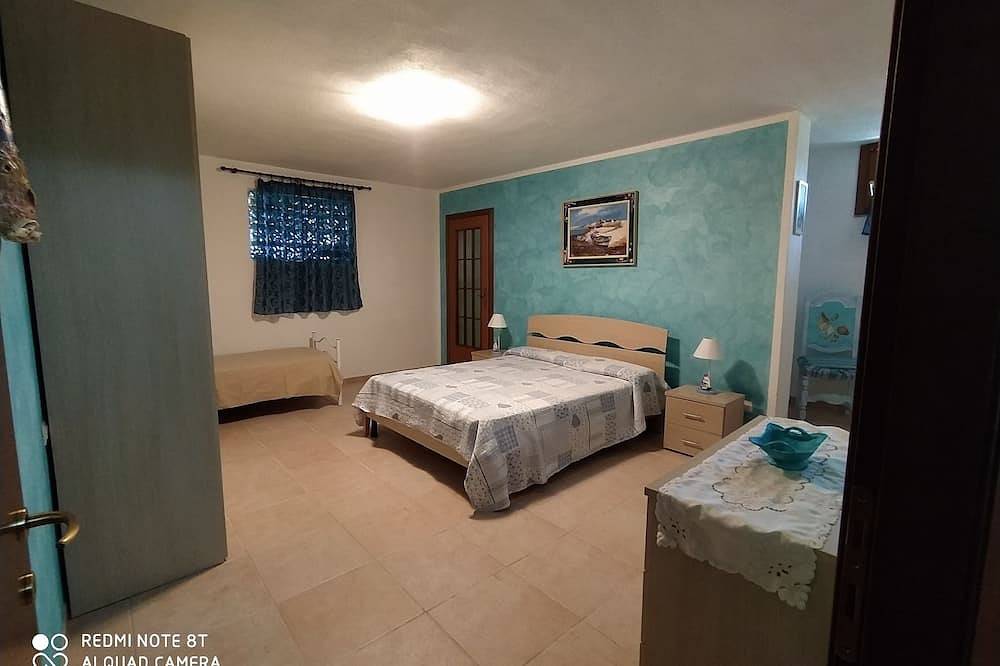 La Corte: Haus mit Garten bis 10 minuteren vom Meer in La Corte (Sardinia), Sassari