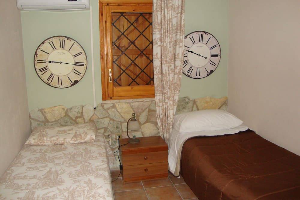 Zuflucht des Hahns - im Grün in der Nähe des Meeres in Sant'Andrea Bonagia, Valderice