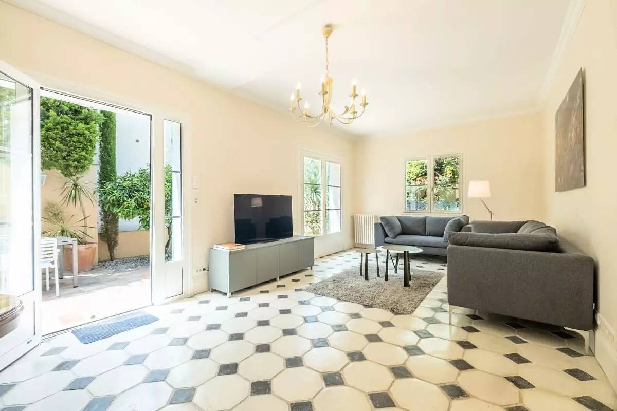 Schitterende villa met zwembad en sauna in Cannes, Middellandse Zeekust (Frankrijk)