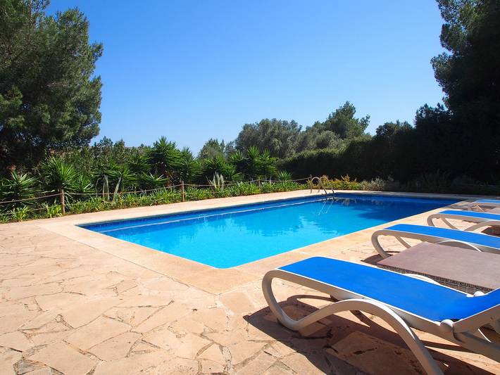 Finca für 4 Personen, mit Terrasse und Pool sowie Garten in Portocolom - 3