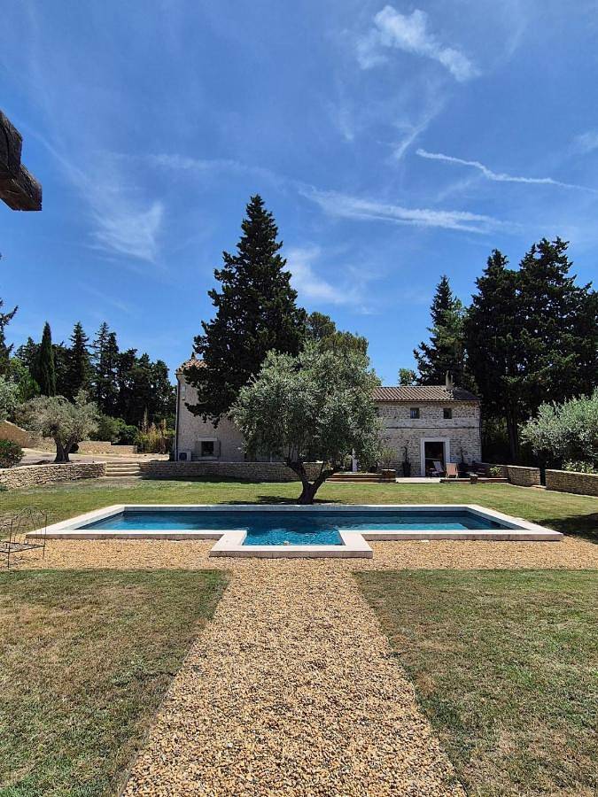 Villa pour 9 personnes, avec Terrasse et Jardin ainsi que Piscine et Vue à Velleron - 2