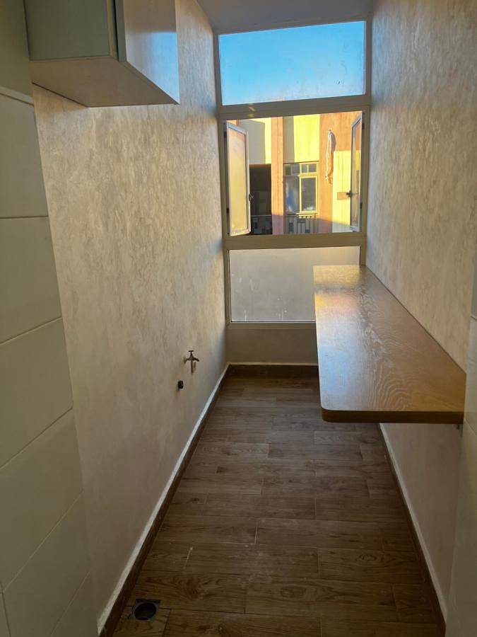 Appartement de vacances pour 8 personnes, avec vue et piscine