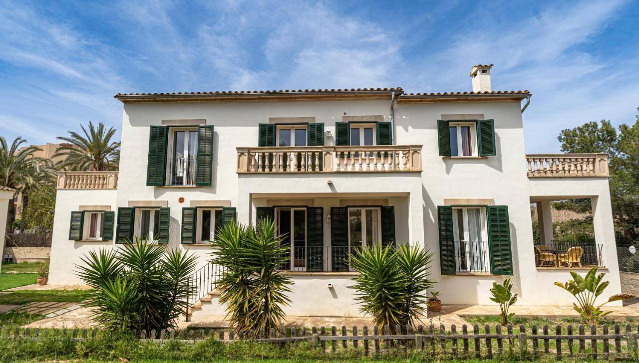 Superior Villa in El Arenal, Palma de Mallorca