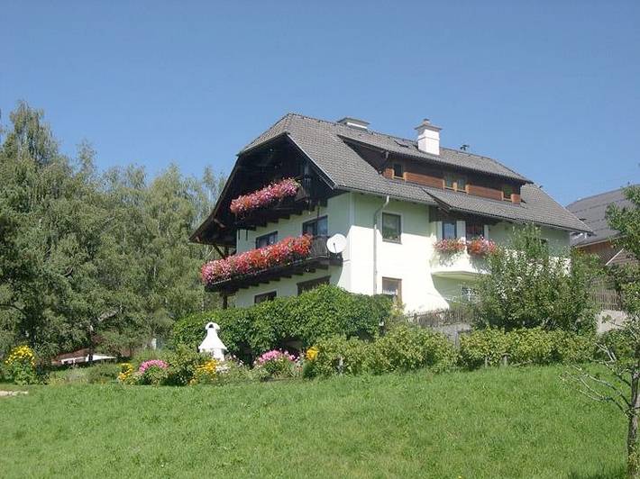 Ganze Ferienwohnung, Apartment/1 Schlafraum/Dusche, Wc in Göriach, Bundesland Salzburg