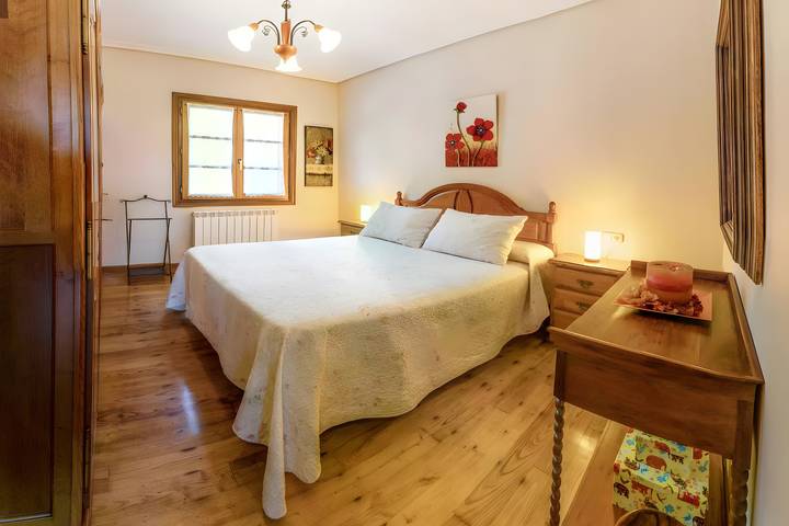 Chalet para 6 personas, con jardín en Navarra - 4