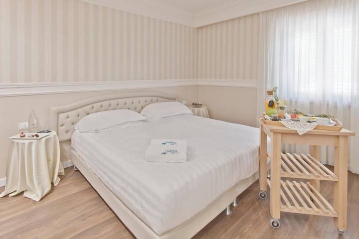 Hôtel pour 2 personnes, avec piscine et sauna ainsi que jacuzzi et jardin à San Giovanni in Fiore - 2