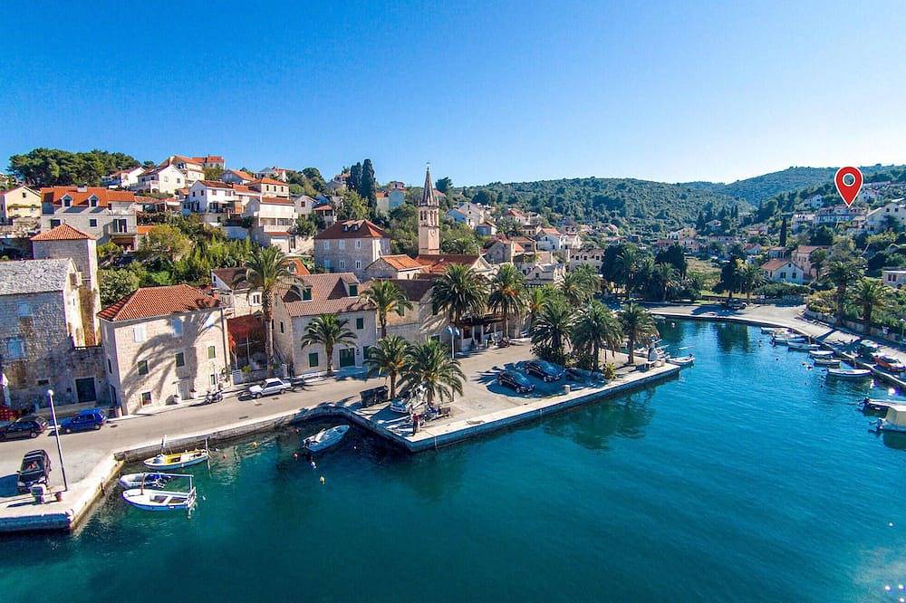 Ganze Wohnung, Schöne 1-Zimmer-Wohnung in Splitska in Supetar, Brac