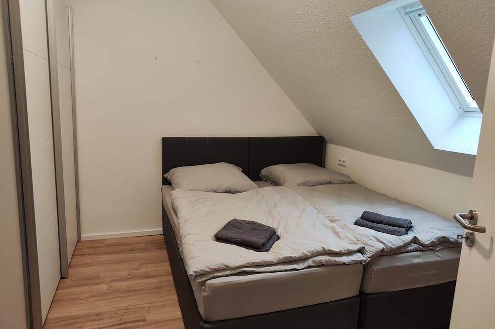Ganze Wohnung, Apartment mit Küche und Badezimmer in Leimen, Rheinebene