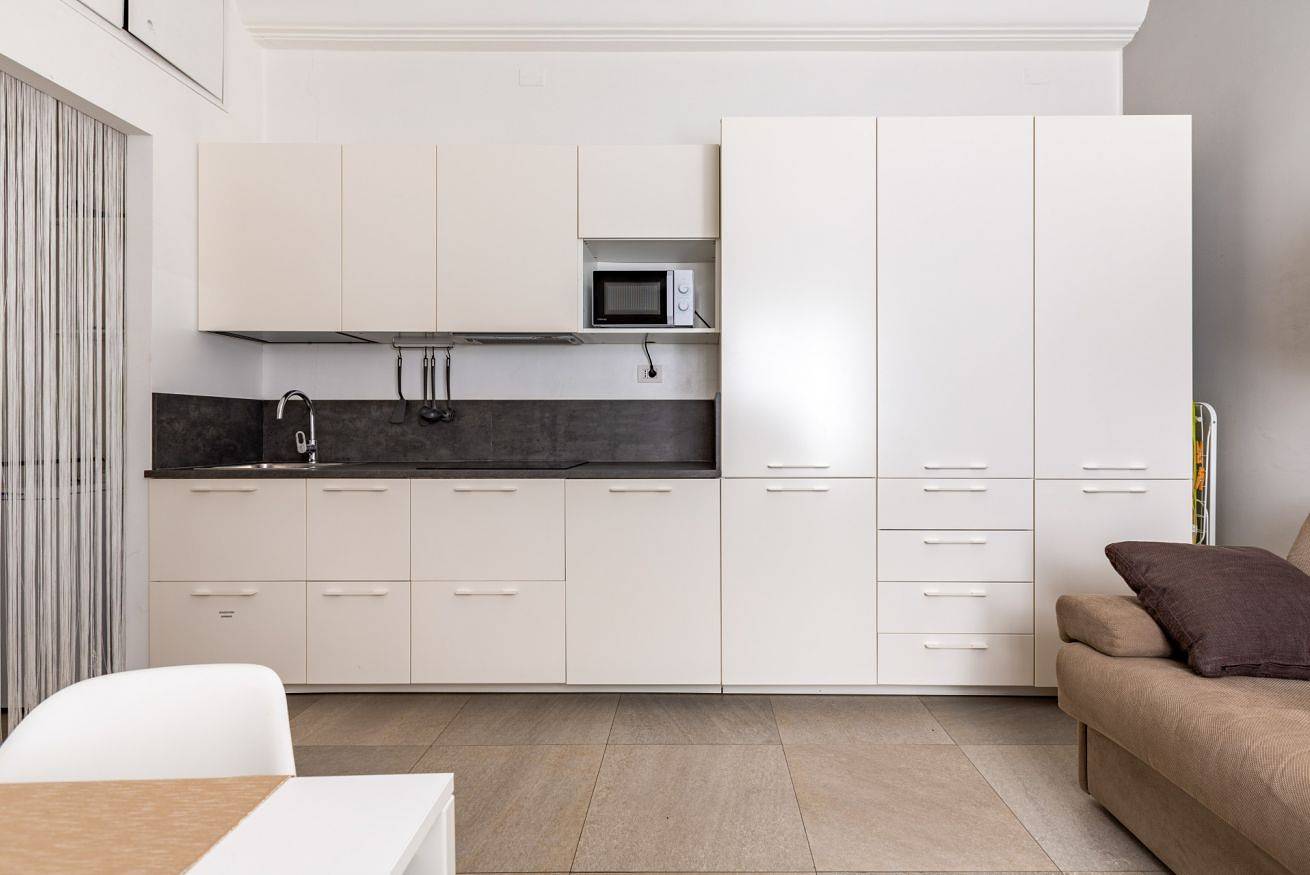 Apartamento inteiro, Apartamento de férias para 2 pessoas com varanda/terraço in Milão, Milão (província)