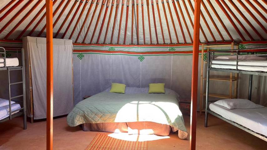 Tente pour 5 personnes, avec vue et jardin en Corse - 4