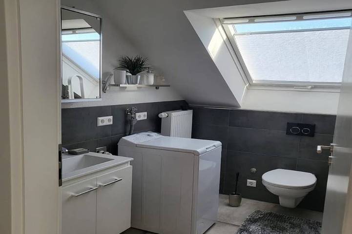 Ferienwohnung für 4 Personen, mit Balkon in Hartheim