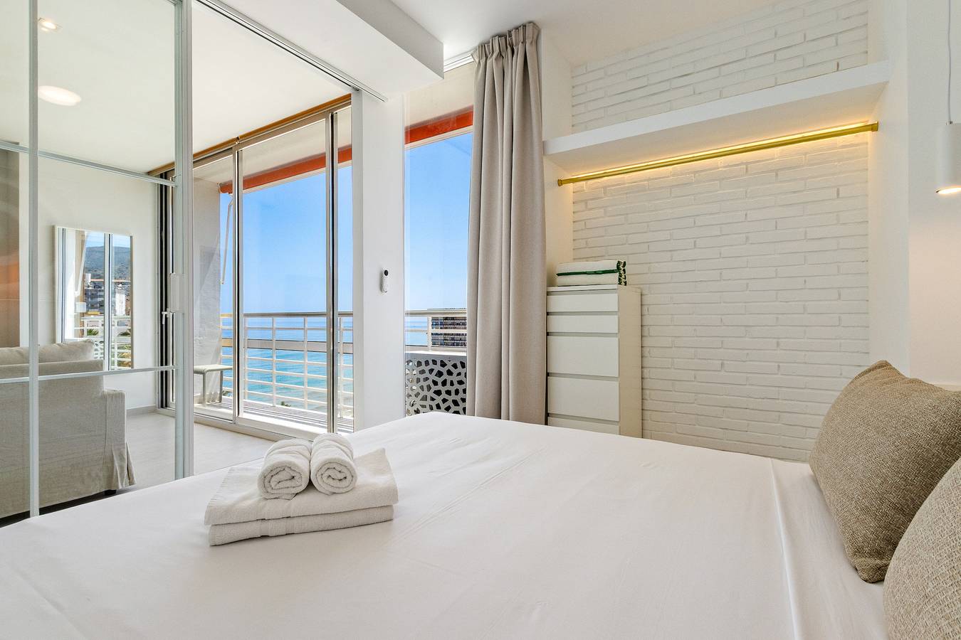 Hel leilighet, Ferieleilighet for 4 personer med balkong in Playa El Bajondillo, Torremolinos