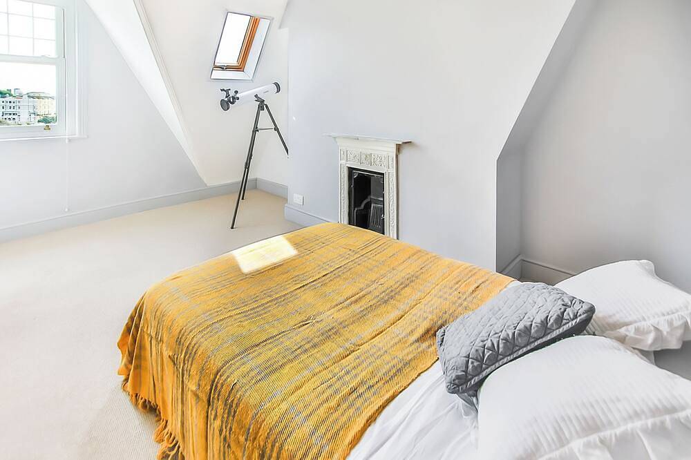 1 bedroom accommodation in St. Leonards-On-Sea in Hastings, East Sussex