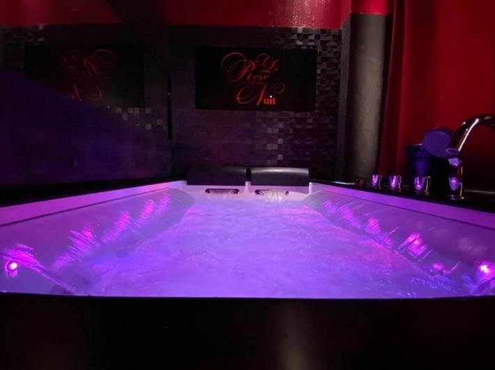 Hôtel pour 2 personnes, avec sauna et jacuzzi en Moselle - 2