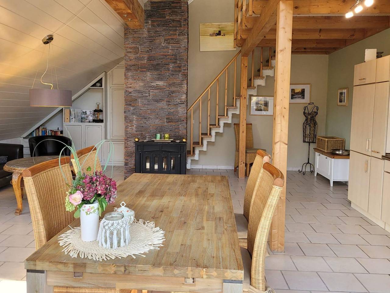 Ganze Ferienwohnung, Ahrtal 4* Fewo Alexandra Weiler"Panorama" - "Panorama" Ferienwohnung bis 4 Personen in Bad Neuenahr, Ahrtal