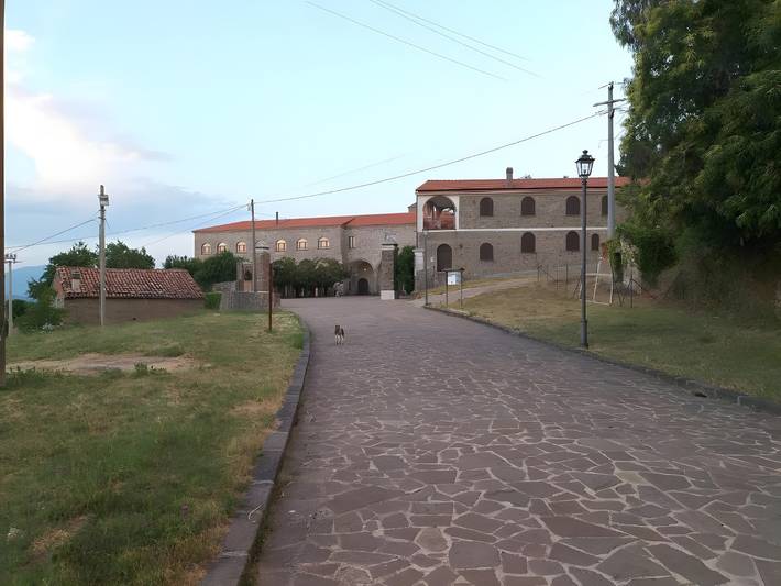 Appartamento intero, Appartamento 'Borgo San Martino 1' con Vista Montagna, Balcone e Wi-Fi in Laureana Cilento, Cilento Coast