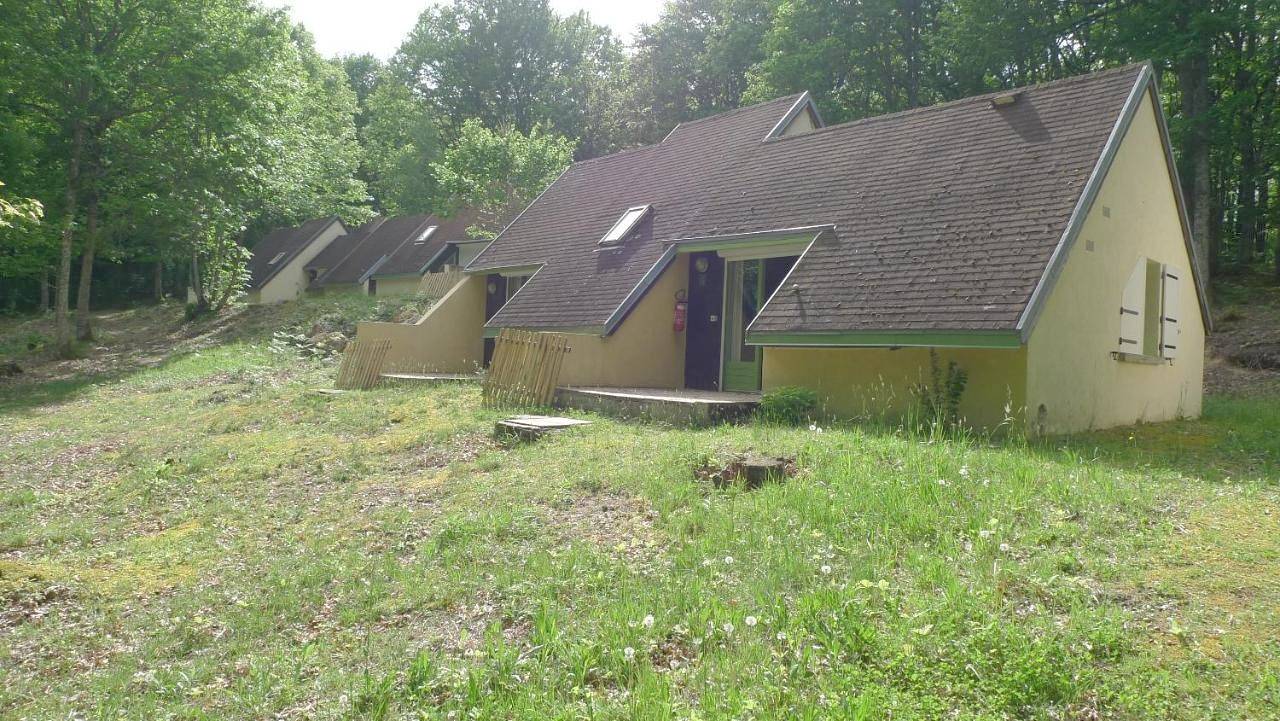 Gîtes La Forêt in Chénérailles, Région d'Aubussargues