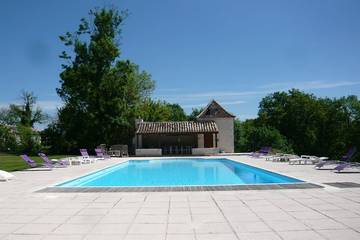 Gîte pour 2 personnes, avec terrasse et jardin à Boisse