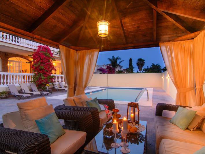 Ferienhaus für 12 Personen, mit Pool und Meerblick sowie Garten, kinderfreundlich in Marbella - 2