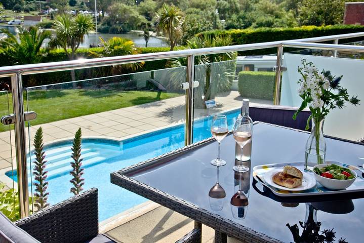Holiday letting for 4 people, with Balcony/Terrace and Balcony as well as Garden and Pool in Paignton