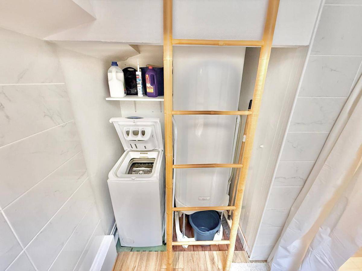 Appartement entier, T2 Moderne - Vue Cathédrale - 90m2 in Auch, Gers