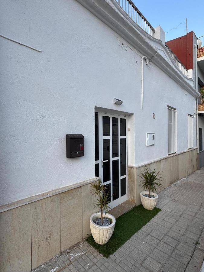 Lo Pati del iaios in Sant Carles de la Ràpita, Delta de l'Ebre