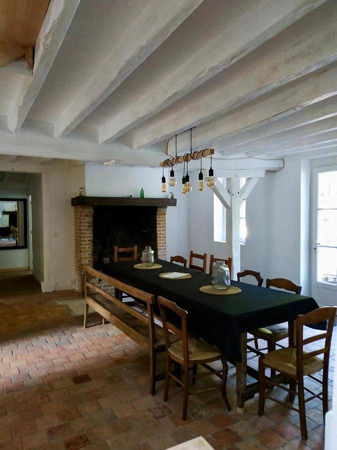 Location de vacances pour 20 personnes, avec piscine ainsi que terrasse et jardin, animaux acceptés à Saint-Viâtre - 4