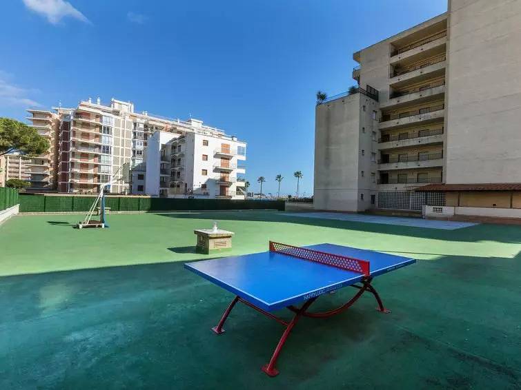 Apartamento entero, 4 estancias 6 personas in Torre Valentina, Calonge
