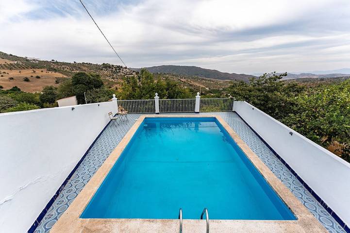 Casa rural para 6 personas, con jardín - 1