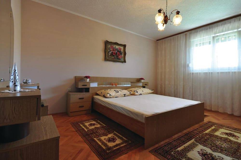 Appartamento intero, Fantastico appartamento a Kastel. in Kastel Gomilica, Kastela