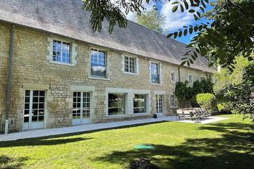 Cottage pour 15 personnes, avec terrasse à Bonneuil-Matours
