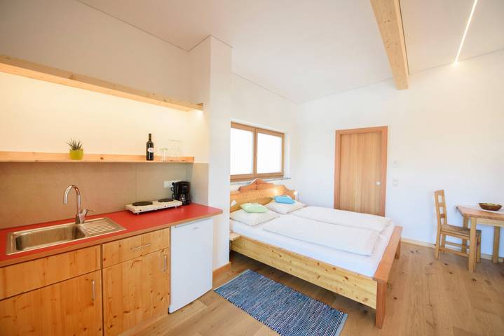 Entire studio, Apartment 'Peter Paul Apt. Buchwald' with Mountain View and Private Terrace in St. Pauls, Eppan an der Weinstraße