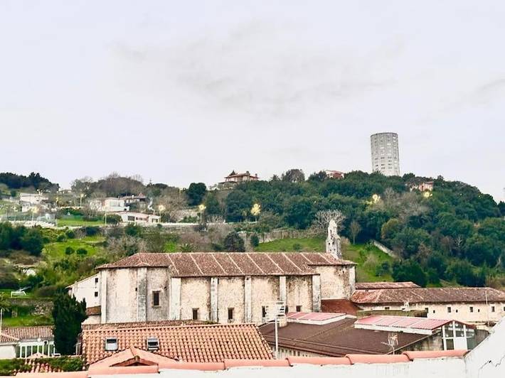 Gîte pour 4 personnes, avec balcon et vue à Laredo - 4
