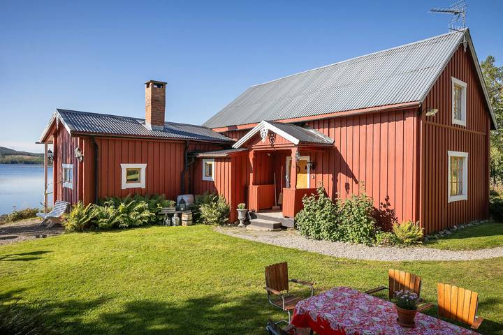 Ferienhaus für 12 Personen, mit Terrasse und Sauna, kinderfreundlich in Nordschweden - 2