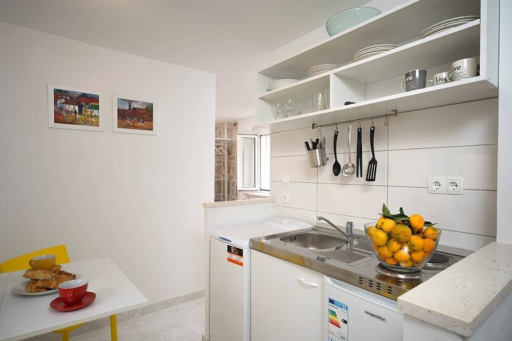 Entire apartment, Apartments Lotti 2 - Stari Grad - island Hvar in Stari Grad, Hvar