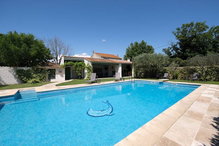 Villa per 8 persone a Arles