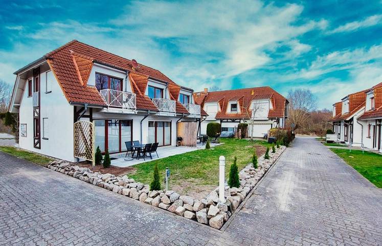 Ferienpark für 2 Personen, mit Balkon und Terrasse sowie Garten in Gustow