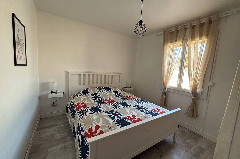 Villa l'oasis du Pont in the south of France! Swimming pool and quiet... in Remoulins, Nimes und Umgebung