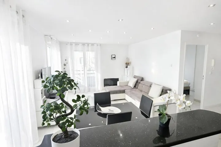 Ferienwohnung für 4 Personen, mit Balkon und Ausblick - 1
