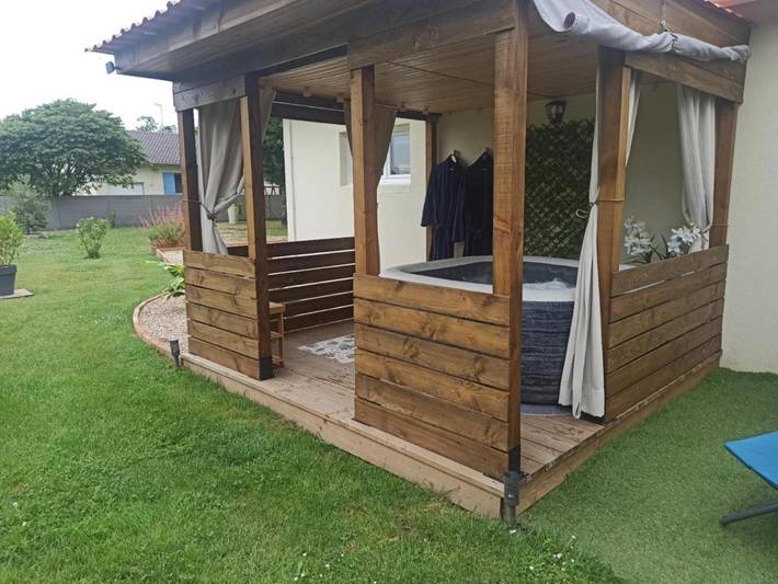 Gîte pour 3 personnes, avec terrasse à Montcaret - 2