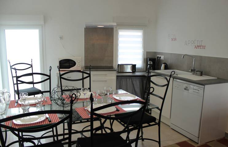 Gîte pour 5 personnes, avec jardin à Les Epesses - 2