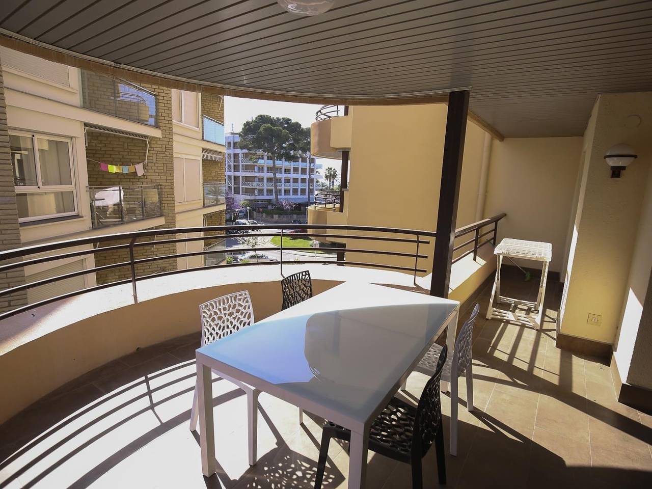 Apartamento vacacional entero, 101-Laresman-Magnifico Y Amplio Apartamento A Tan Solo 2 Minutos De La Playa in Salou, Costa Dorada