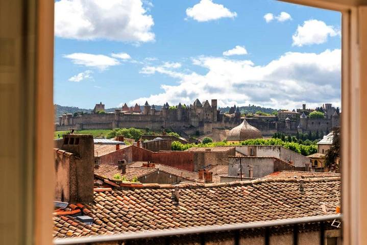 Gîte pour 4 personnes, avec terrasse et vue dans Office De Tourisme De Carcassonne